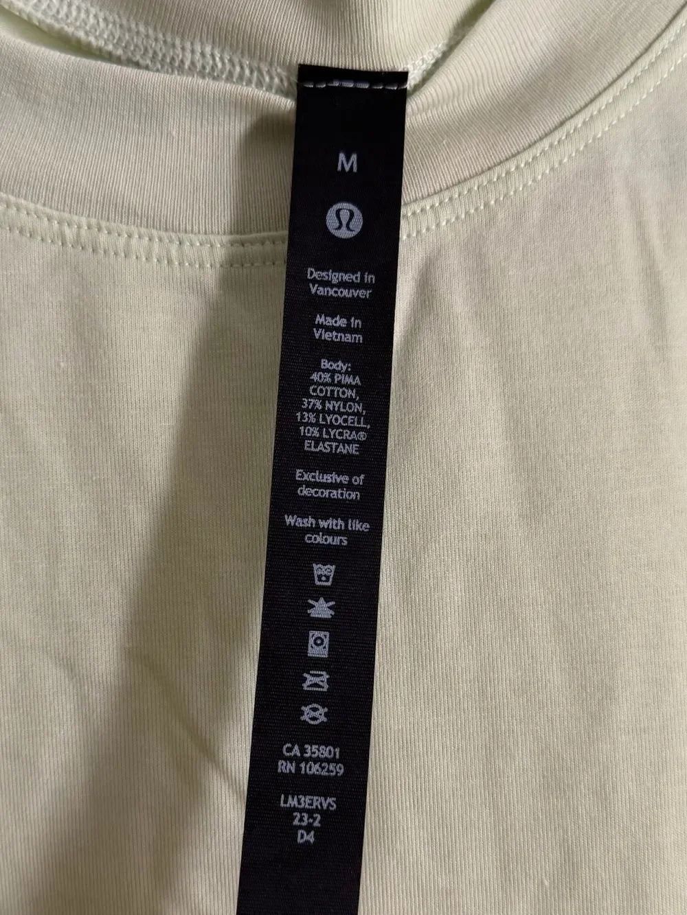 Lululemon Fundamental Oversized T-Shirt Kohlrabi Green Size Medium - Picture 2 of 4